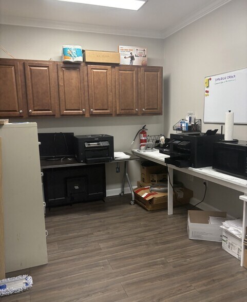 More Photos Of 539 Keisler Dr, Cary Office For Lease