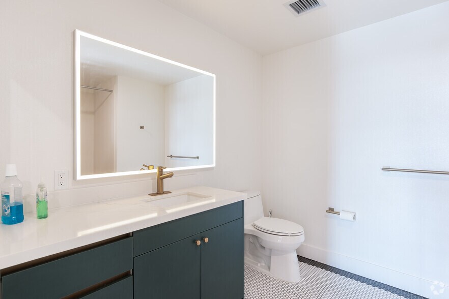 More Photos Of 2556 Telegraph Ave, Berkeley Apartments For Sale