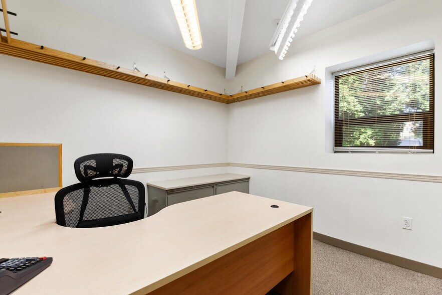 More Photos Of 30 Thacher St, Malden Office For Sale