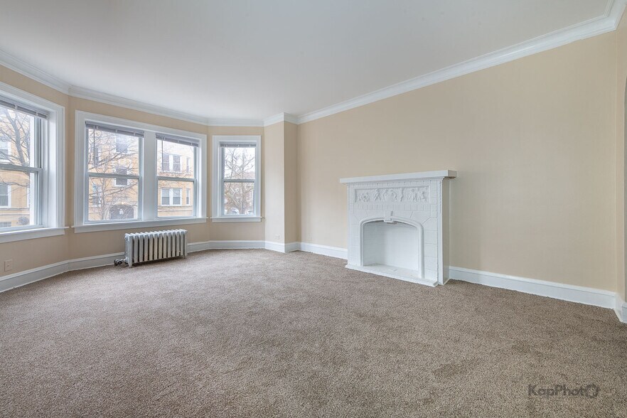 More Photos Of 2250-2258 W Rosemont Ave, Chicago Apartments For Sale