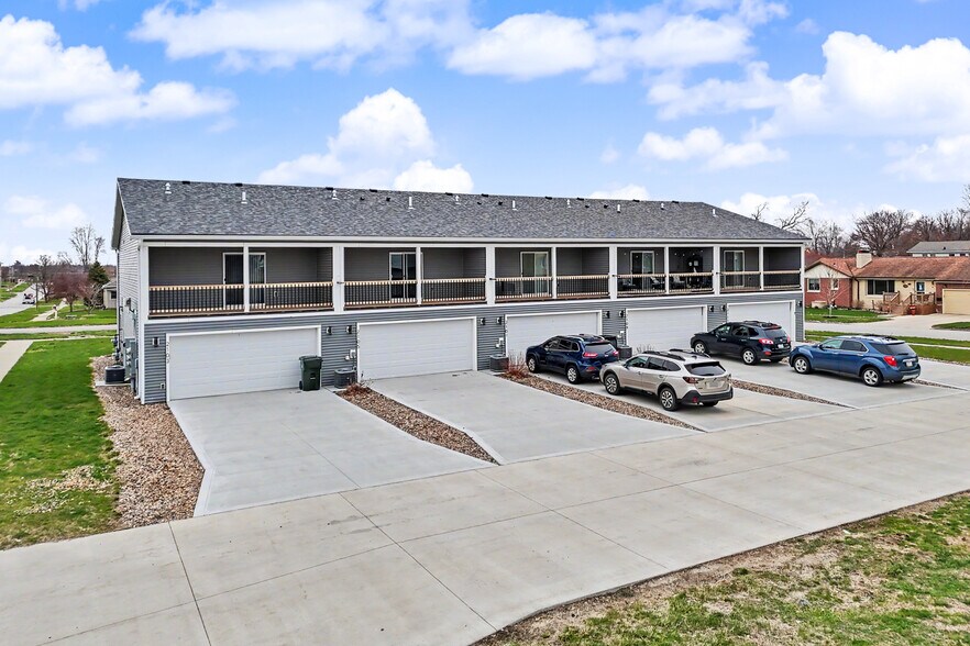 More Photos Of 2103 Willis Ave, Perry Multifamily For Sale