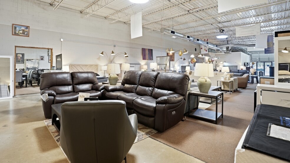 More Photos Of 9-13 Pine Aire Dr, Bay Shore Warehouse For Sale