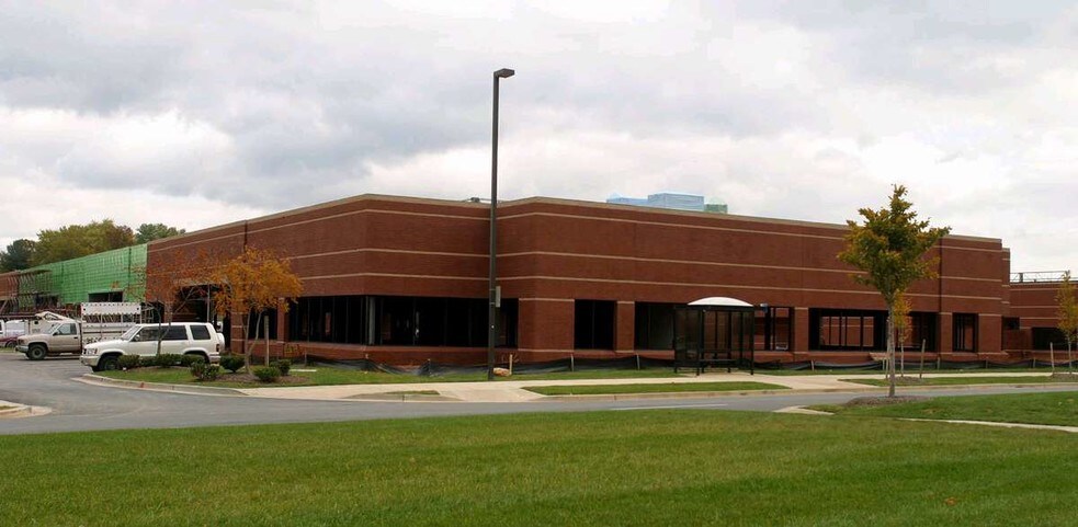 More Photos Of 20417-20435 Seneca Meadows Pky, Germantown Flex For Lease