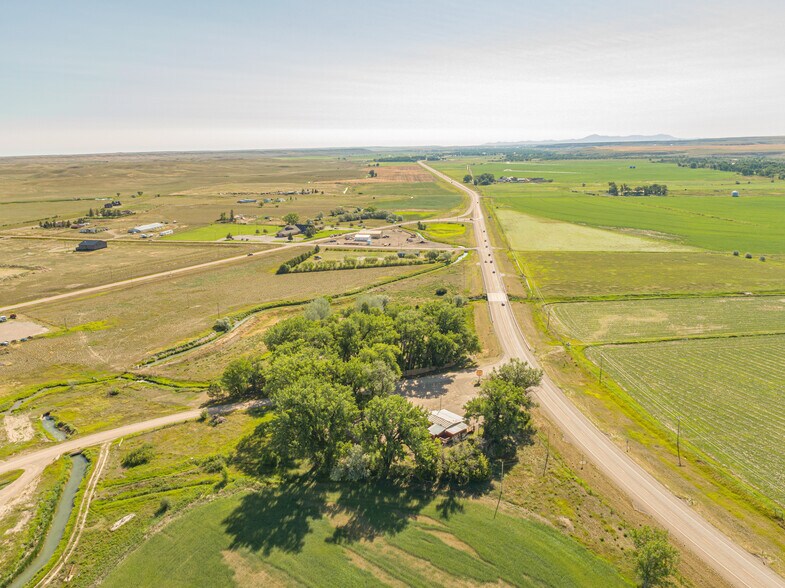 More Photos Of 13899 MT HIGHWAY 200 Hwy, Sun River Bar For Sale