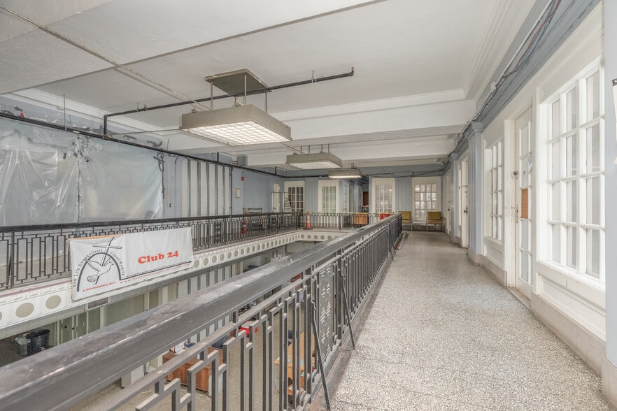 More Photos Of 1411 Locust St, Saint Louis Shelter For Sale