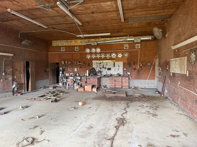 More Photos Of 3082 Old Mesena Rd NW, Thomson Industrial For Sale
