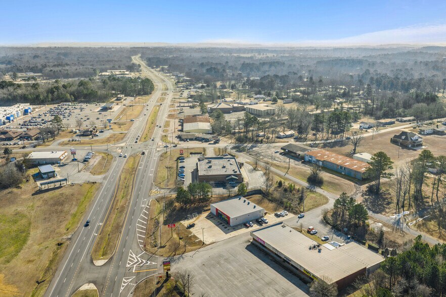 More Photos Of 879 Highway 78, Sumiton Drugstore For Sale