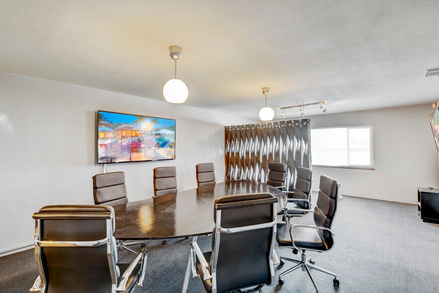 More Photos Of 1025 W Arrow Hwy, Glendora Medical For Sale