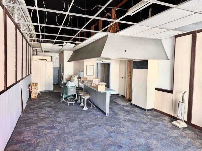 More Photos Of 201 Market Ave S, Canton Storefront Retail Office For Sale