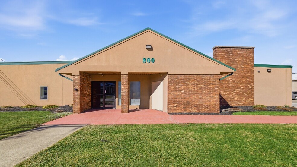 More Photos Of , Mansfield Office For Sale
