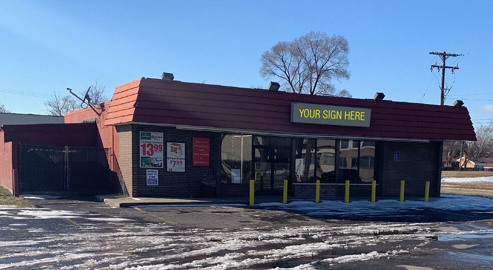 More Photos Of 22021 Ryan Rd, Warren Convenience Store For Sale