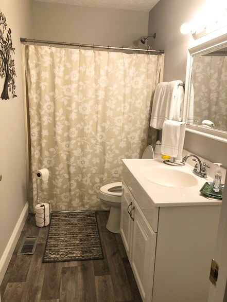More Photos Of 6429 Kari Dr, Murfreesboro Specialty For Sale