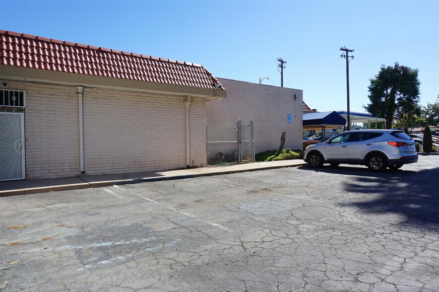 More Photos Of 1123-1125 Luchessi Dr, San Jose Freestanding For Sale