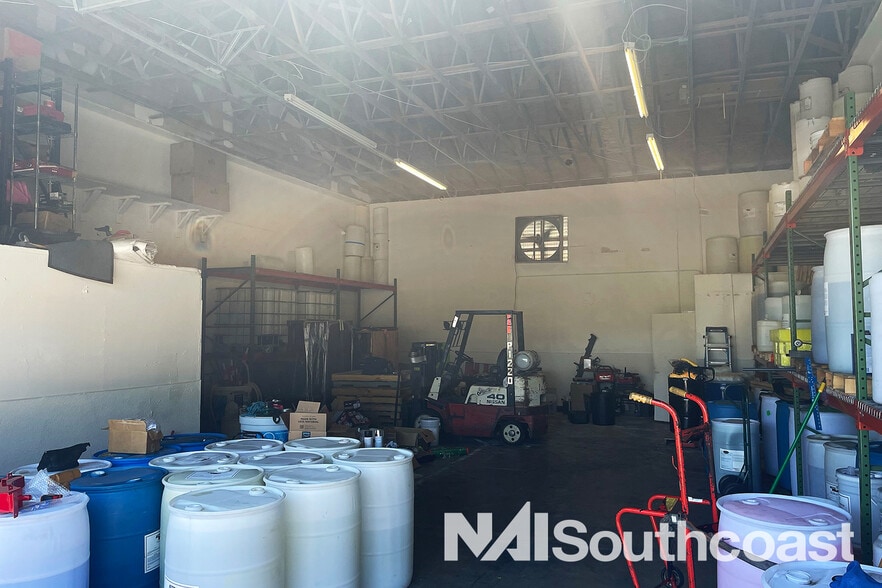 More Photos Of 2190 NW Reserve Park Trace, Port Saint Lucie Showroom For Lease