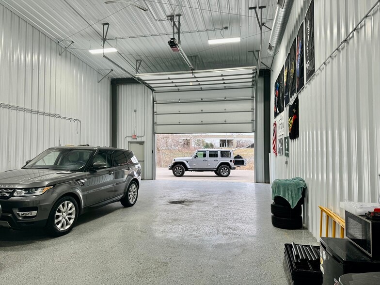 More Photos Of 305 2nd Street #9-10, Ferrysburg Warehouse For Sale