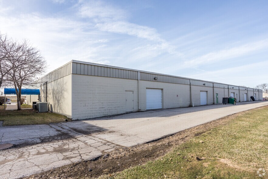 More Photos Of 1932 SW 3rd St, Ankeny Office For Lease