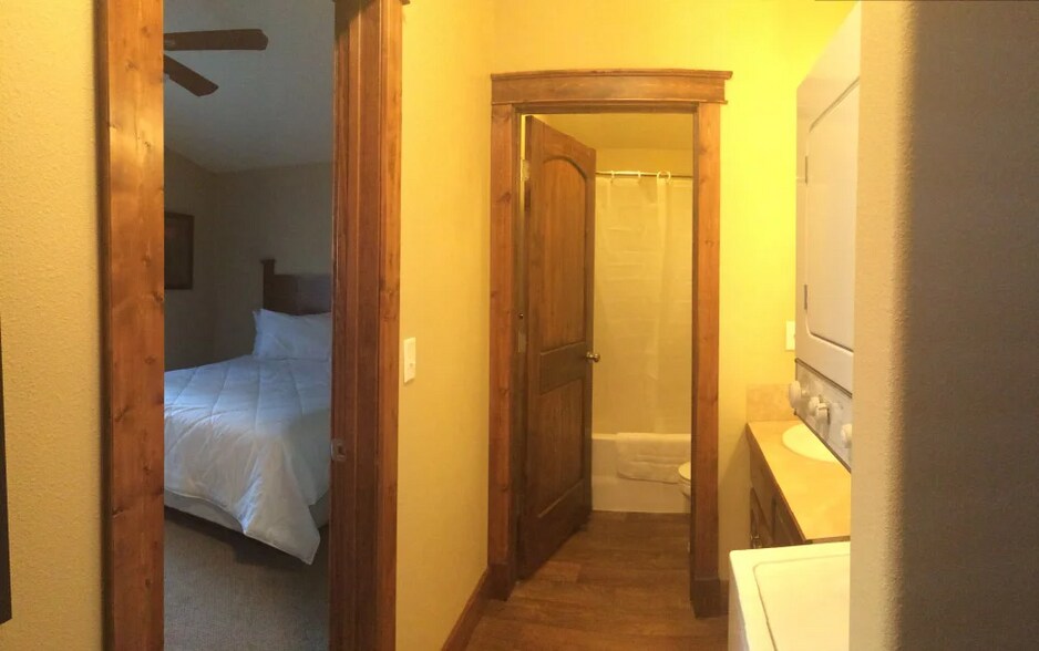 More Photos Of 2261 Highway 85, Watford City Apartments For Sale