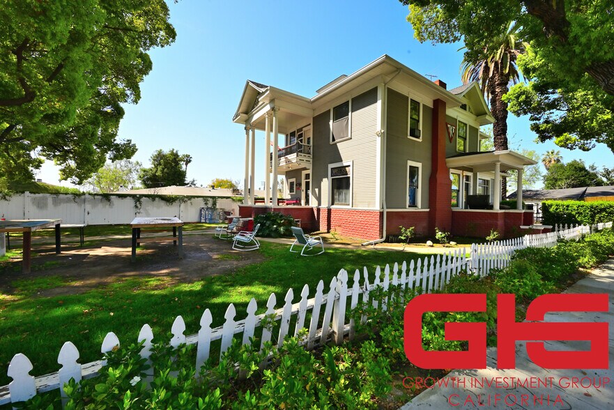 More Photos Of 695 N Main St, Pomona Apartments For Sale