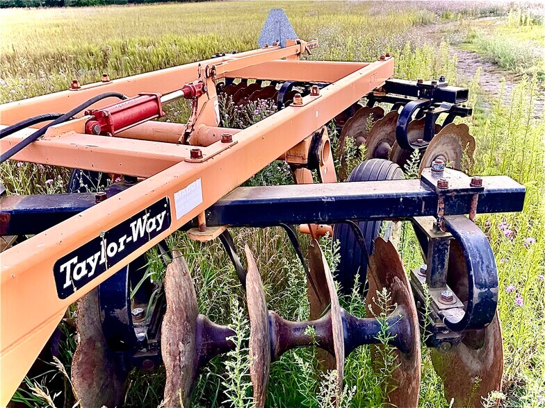 More Photos Of Bob's Septic Service, Alanson Warehouse For Sale