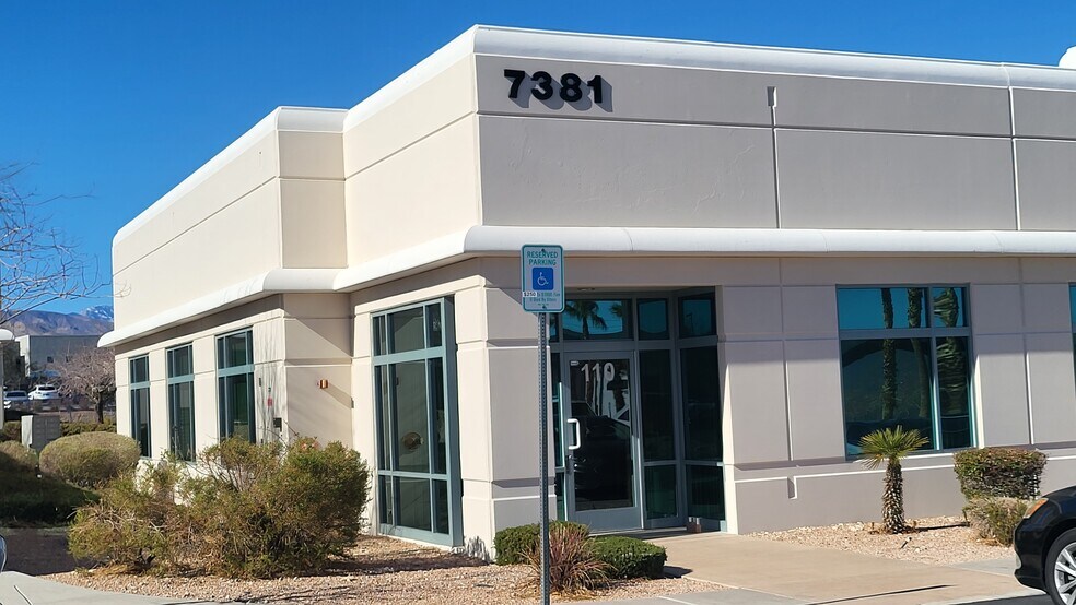 More Photos Of 7381 Prairie Falcon Rd, Las Vegas Medical For Lease