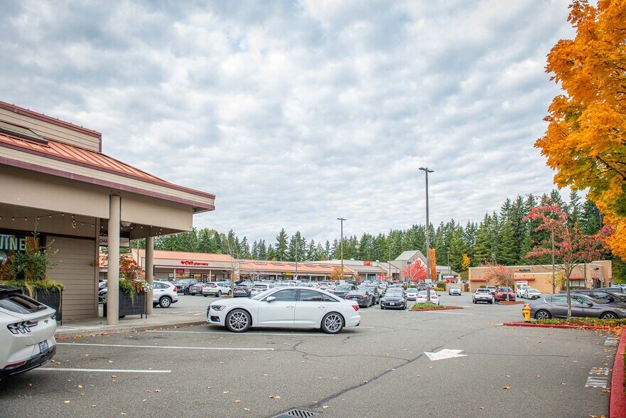 More Photos Of 6917-6979 Coal Creek Pky SE, Newcastle General Retail For Lease