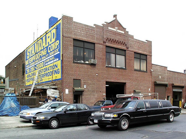 More Photos Of 701 E 134th St, Bronx Warehouse For Lease