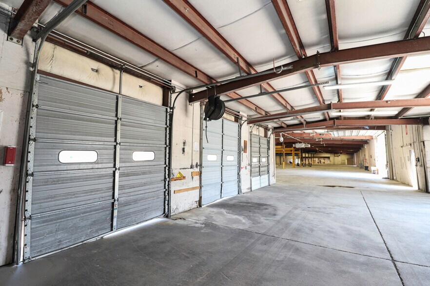 More Photos Of 4734 Potato House Ct, Wilson Warehouse For Lease