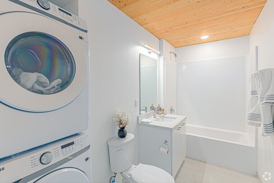 More Photos Of 2519 El Cajon Blvd, San Diego Apartments For Lease