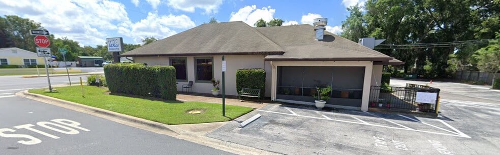 More Photos Of 1600 S Bay St, Eustis Restaurant For Sale