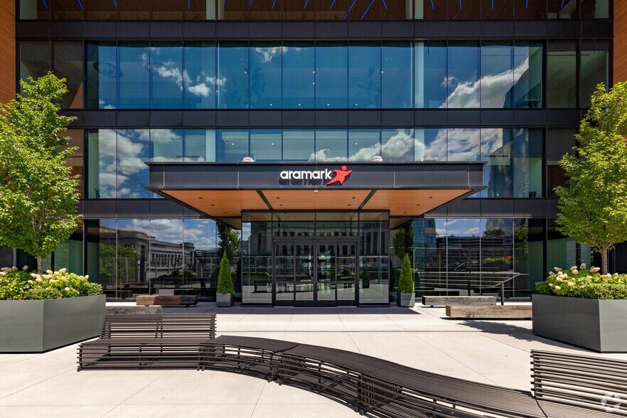 More Photos Of 2400 Market St, Philadelphia Office For Lease