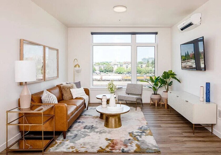 More Photos Of 700 Waterfront Way, Vancouver Apartments For Lease