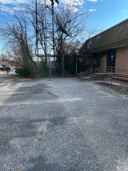 More Photos Of 7 Gifford Rd, Tuckerton Office For Sale