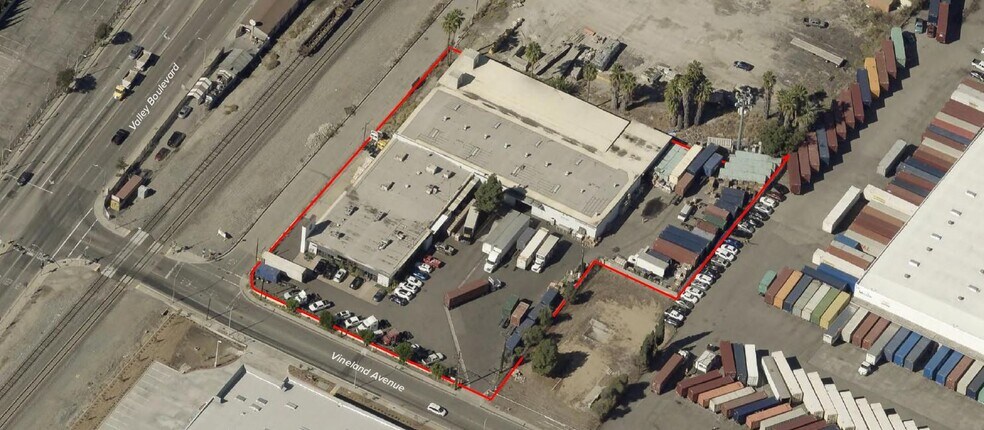 Primary Photo Of 125 N Vineland Ave, City of Industry Distribution For Lease