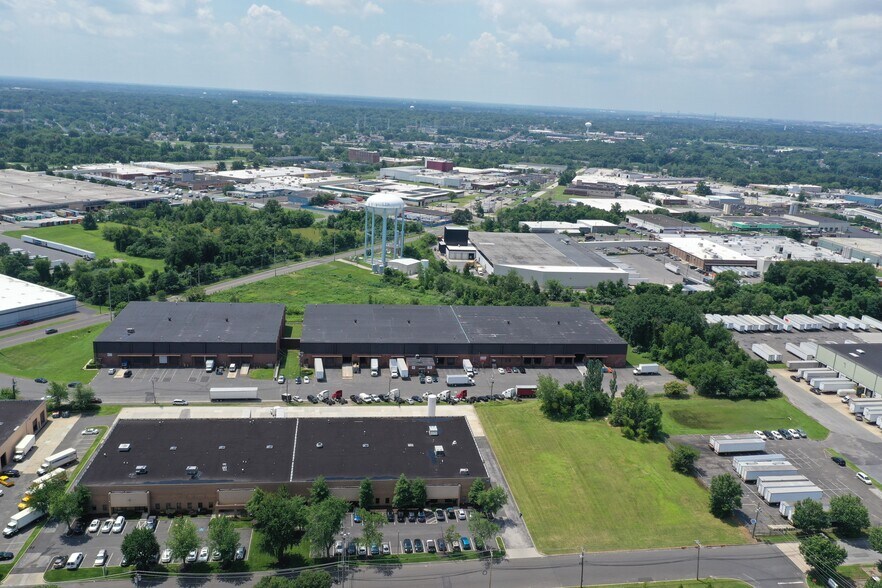 More Photos Of 8295-8301 National Hwy, Pennsauken Warehouse For Lease