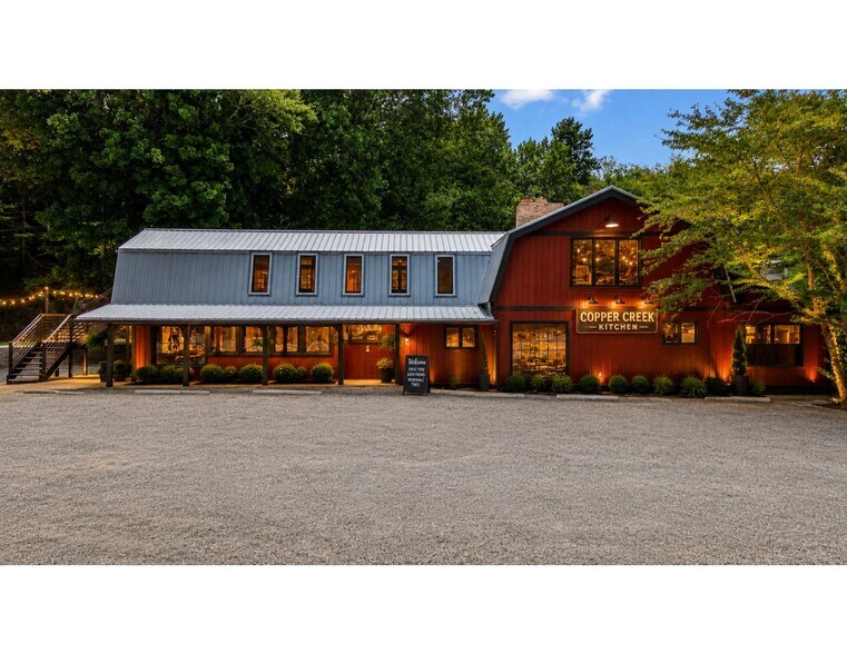 Primary Photo Of 851 Highway 441 S, Clayton Freestanding For Sale
