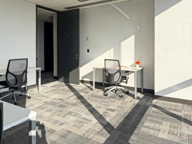 More Photos Of 3350 Riverwood Pkwy SE, Atlanta Coworking Space