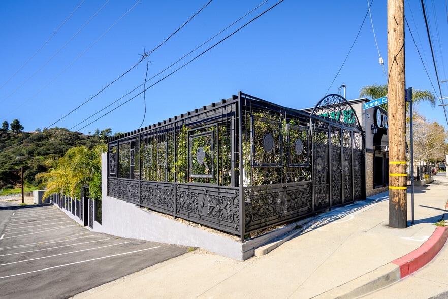 More Photos Of 6500 Foothill Blvd, Tujunga Restaurant For Sale