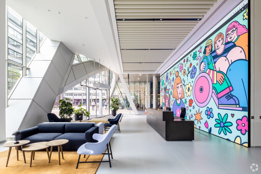 More Photos Of 1 Ropemaker St, London Office For Lease