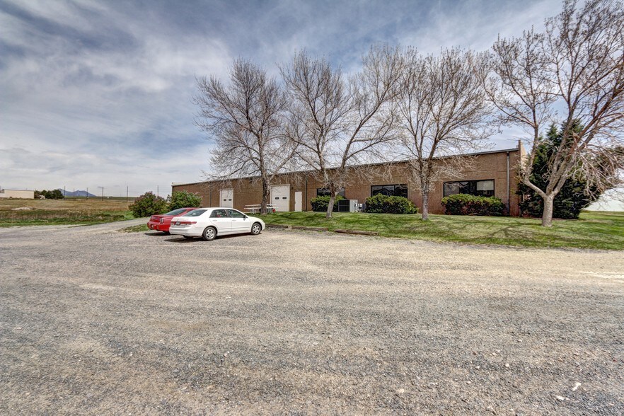 More Photos Of 16800 Highway 72, Arvada Flex For Lease