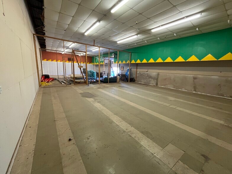 More Photos Of Broadway at Hailey St @ Broadway at Hailey St, Sweetwater Unknown For Lease