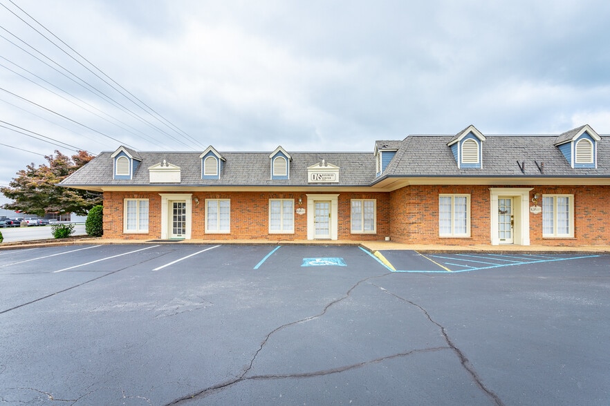 More Photos Of 5811 Lee Hwy, Chattanooga Medical For Sale