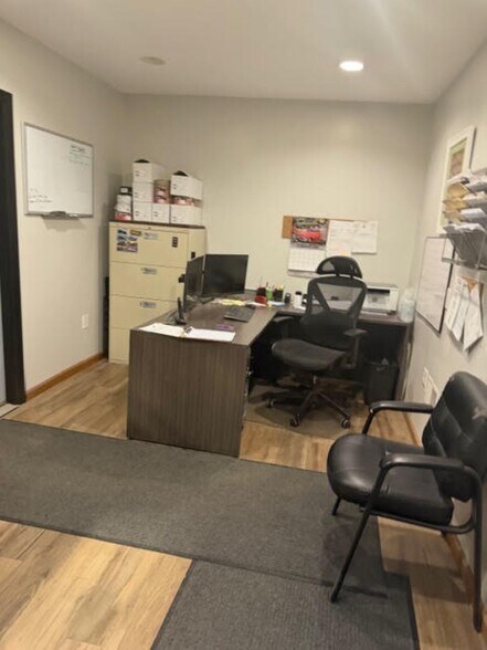 More Photos Of 6360 Dean Pky, Ontario Distribution For Sale
