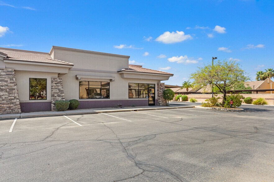 More Photos Of 8111 E Thomas Rd, Scottsdale Medical For Sale