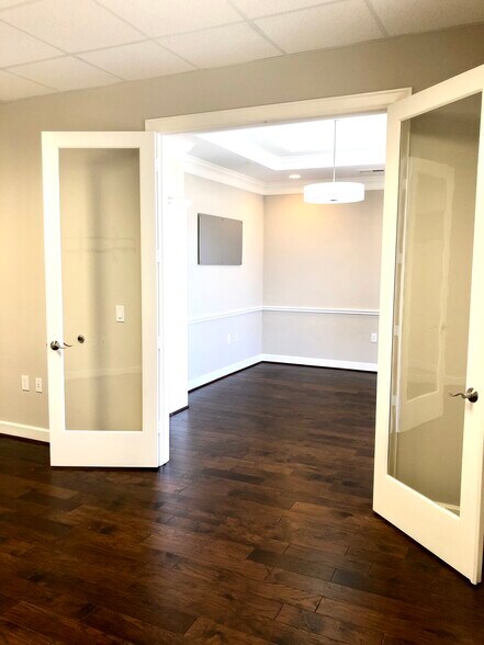More Photos Of 16000 Park Ten Pl, Houston Medical For Lease