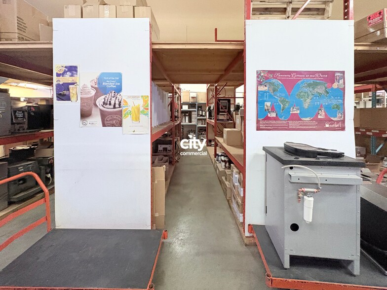 More Photos Of 10561 111th St NW, Edmonton Office For Sale