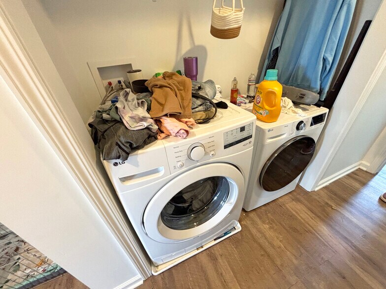 More Photos Of 91 E Adams St, Manteno Multifamily For Sale