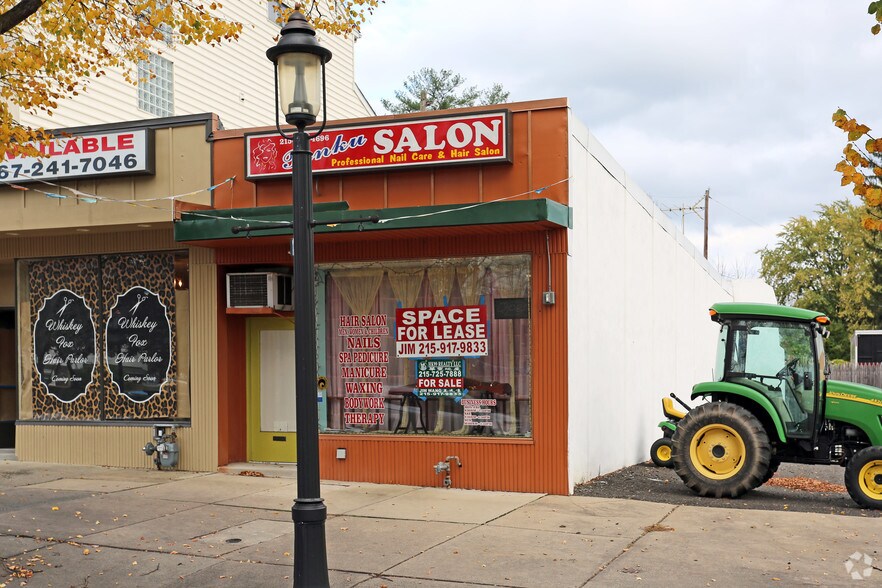 Primary Photo Of 327 S York Rd, Hatboro Storefront For Sale