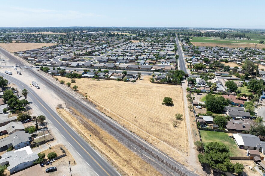 More Photos Of 7470 Walnut Ave, Winton Land For Sale