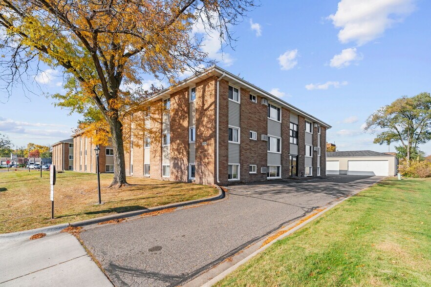 More Photos Of 5324-5340 Hanson Ct N, Crystal Apartments For Sale