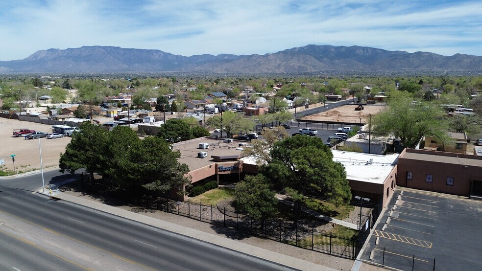 More Photos Of 136-150 Louisiana Blvd NE, Albuquerque Office For Sale
